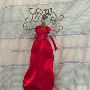 Hang your jewelry. Selling for $9